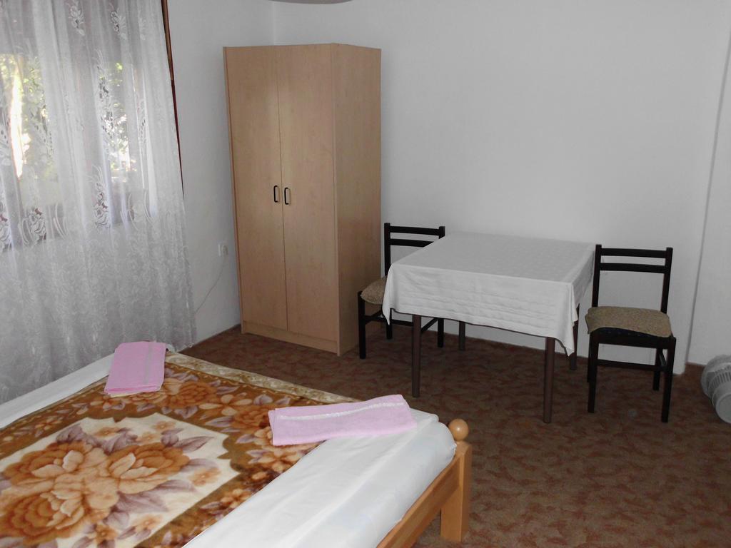 Guest House Krga كورينيتسا المظهر الخارجي الصورة