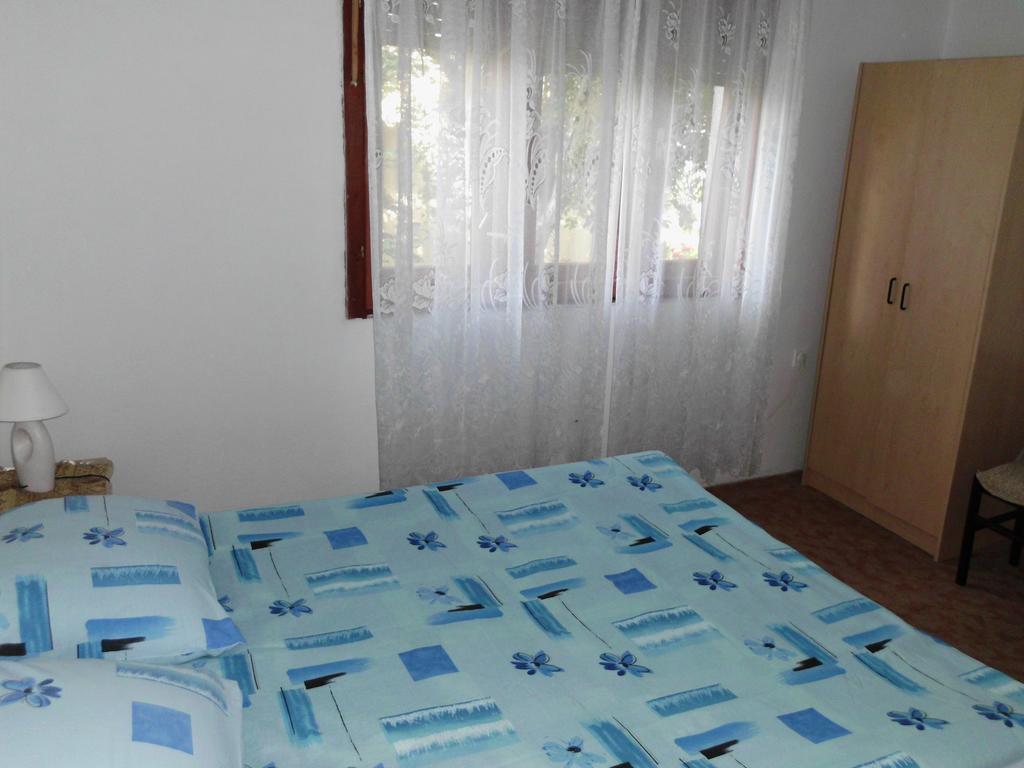 Guest House Krga كورينيتسا الغرفة الصورة