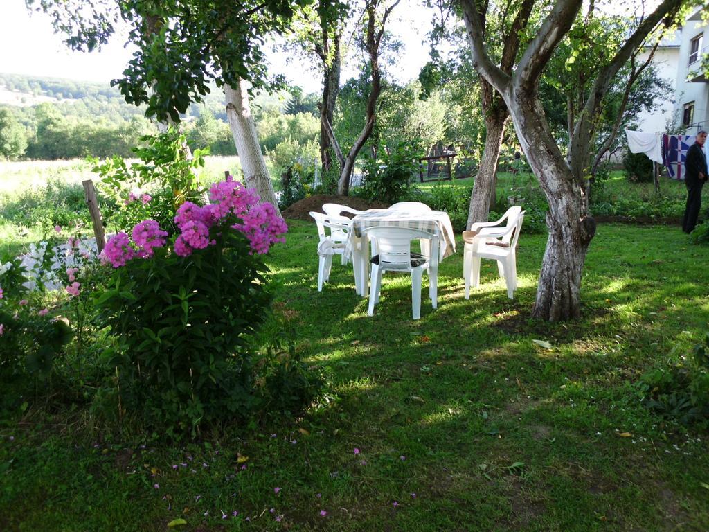 Guest House Krga كورينيتسا المظهر الخارجي الصورة