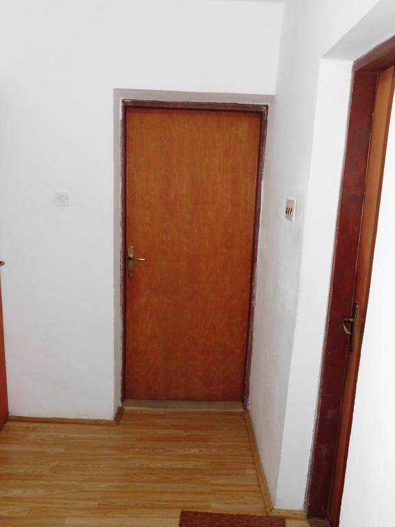 Guest House Krga كورينيتسا المظهر الخارجي الصورة